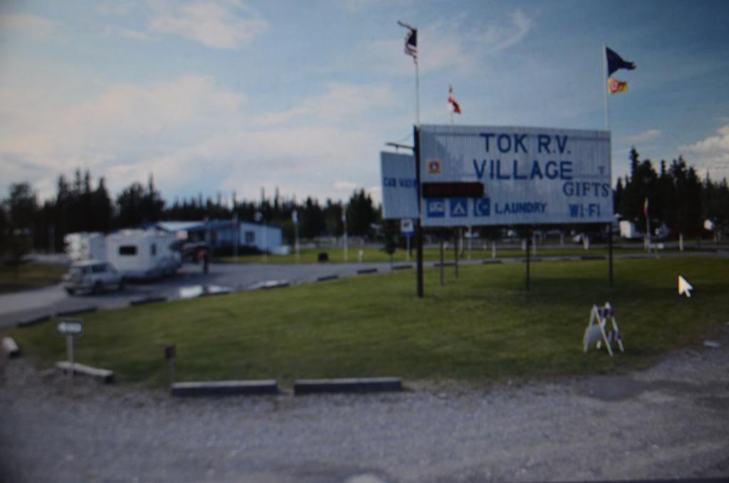 Tok Rv Village And Cabins Zimmer foto